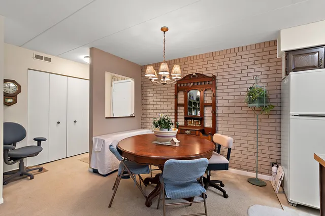 $145,000 | 1940 183rd Street, Unit 1C, Homewood, IL 60430