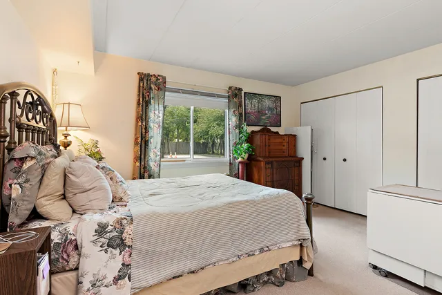 $145,000 | 1940 183rd Street, Unit 1C, Homewood, IL 60430