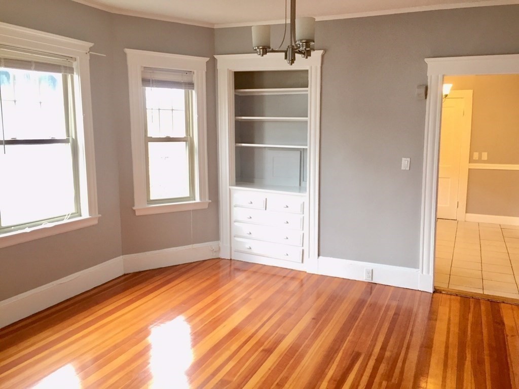 19 Archdale Road, Unit 2 Boston, MA 02131 - Photo 6 of 20