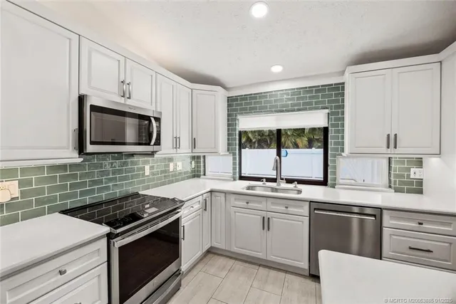 $975,888 | 5 Copaire Road, Stuart, FL 34996