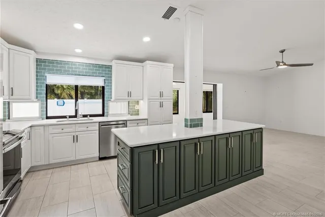 $975,888 | 5 Copaire Road, Stuart, FL 34996