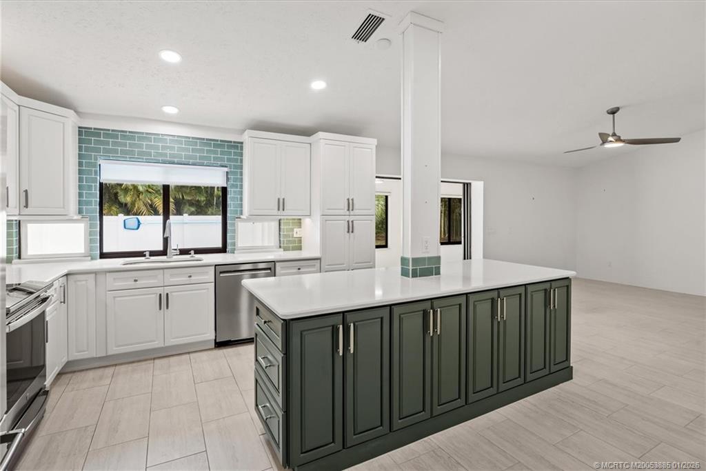 5 Copaire Road Stuart, FL 34996 - Photo 3 of 34