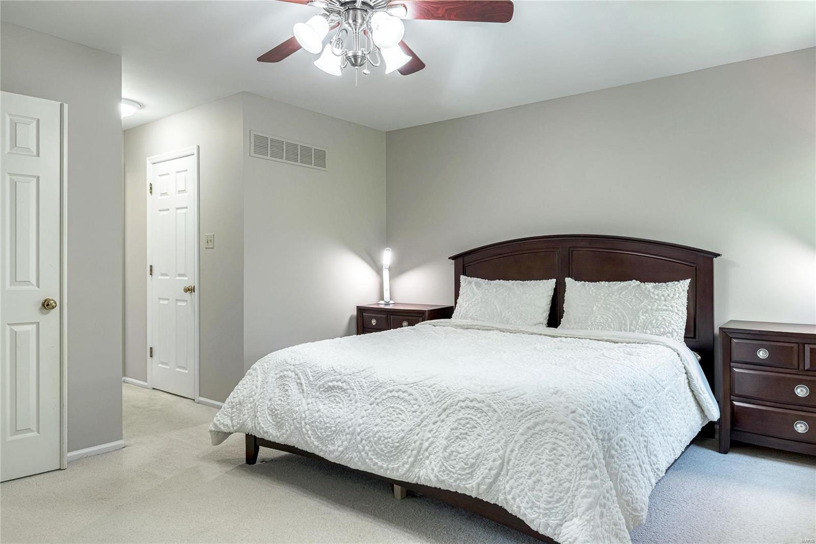 743 Trago Creek Road Ballwin, MO 63021 - Photo 19 of 32 Gallery Image 19