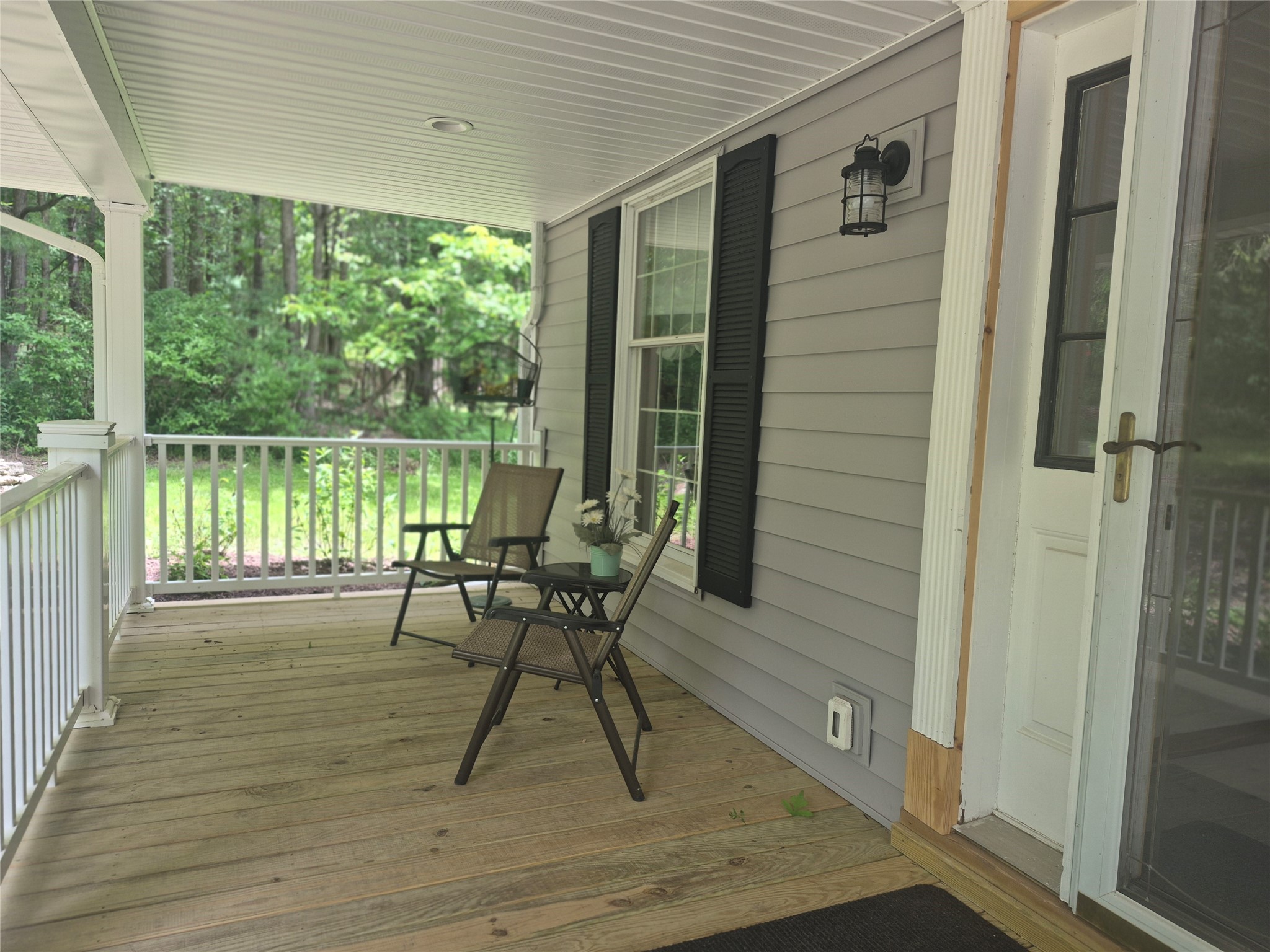 762 Pollard Hill Road Johnson City, NY 13790 - Photo 4 of 34