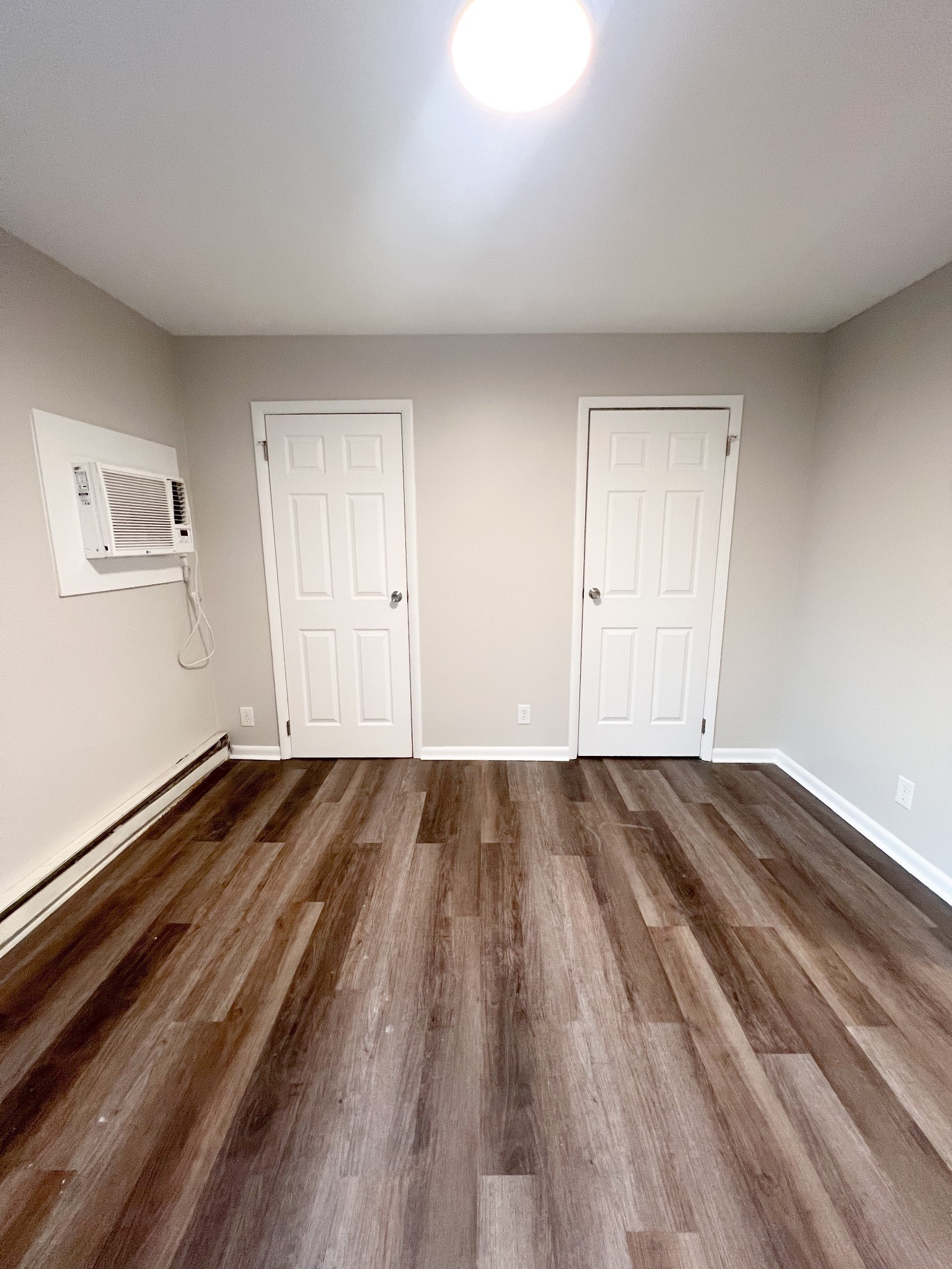 480 Ringgold Road, Unit 22 Clarksville, TN 37042 - Photo 6 of 9 a view of a room with wooden floor and window