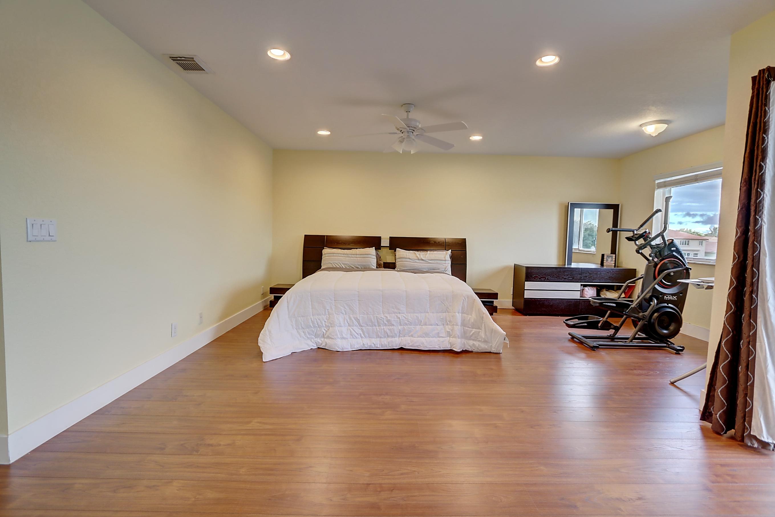 1015 Big Torch Street Riviera Beach, FL 33407 - Photo 15 of 28 z14
