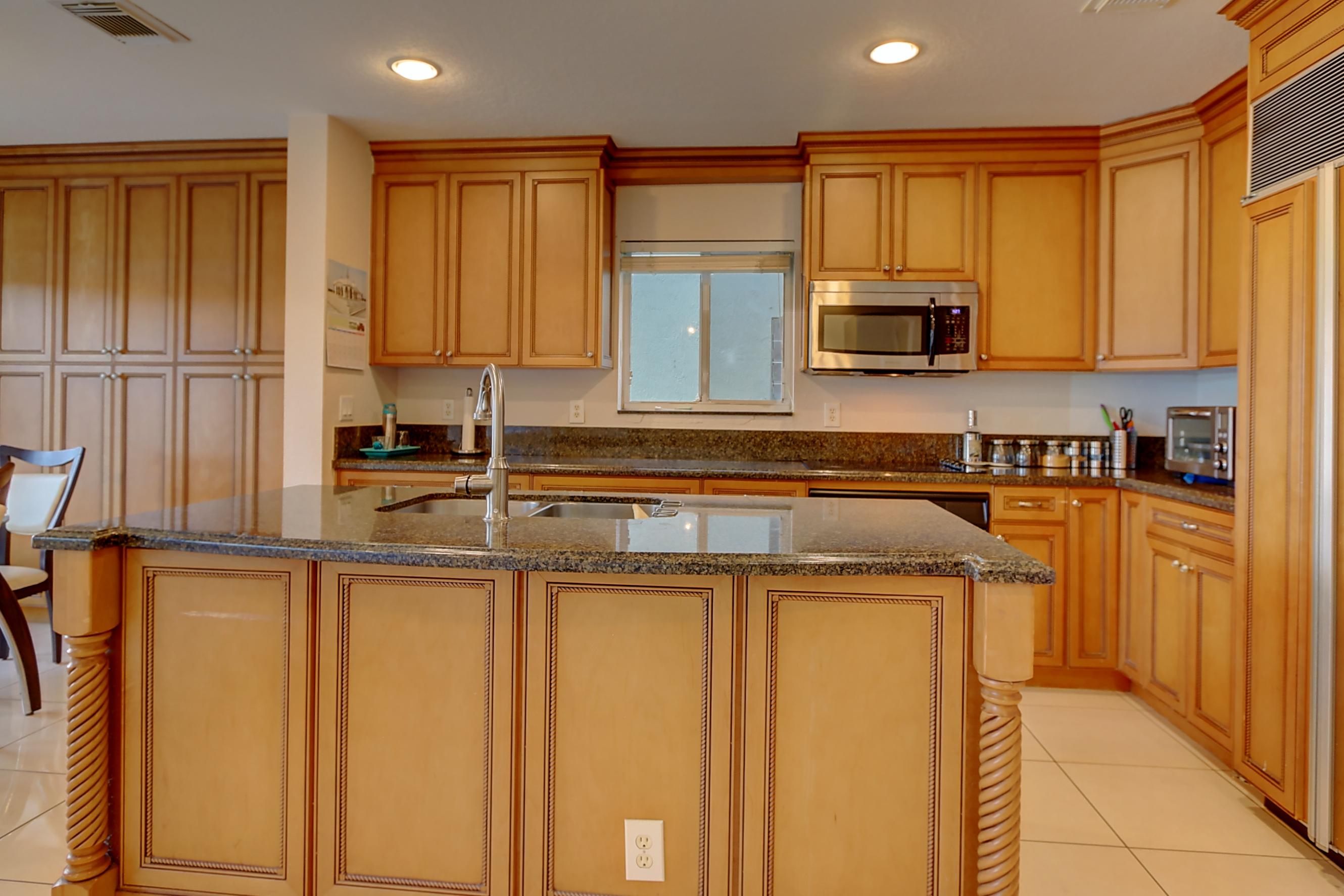 1015 Big Torch Street Riviera Beach, FL 33407 - Photo 6 of 28 z5