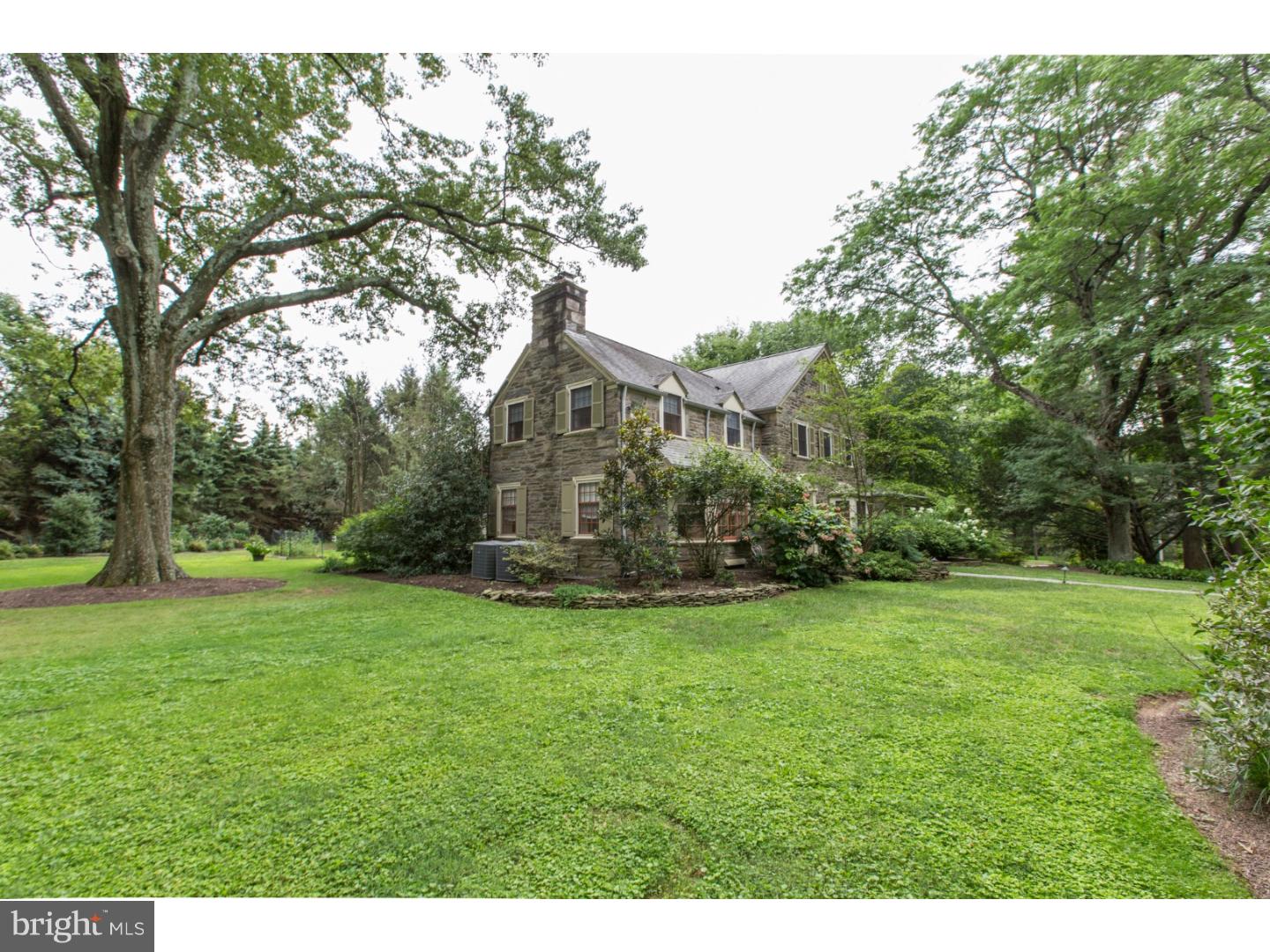 1070 Mill Rd Circle Jenkintown, PA 19046 - Photo 20 of 25