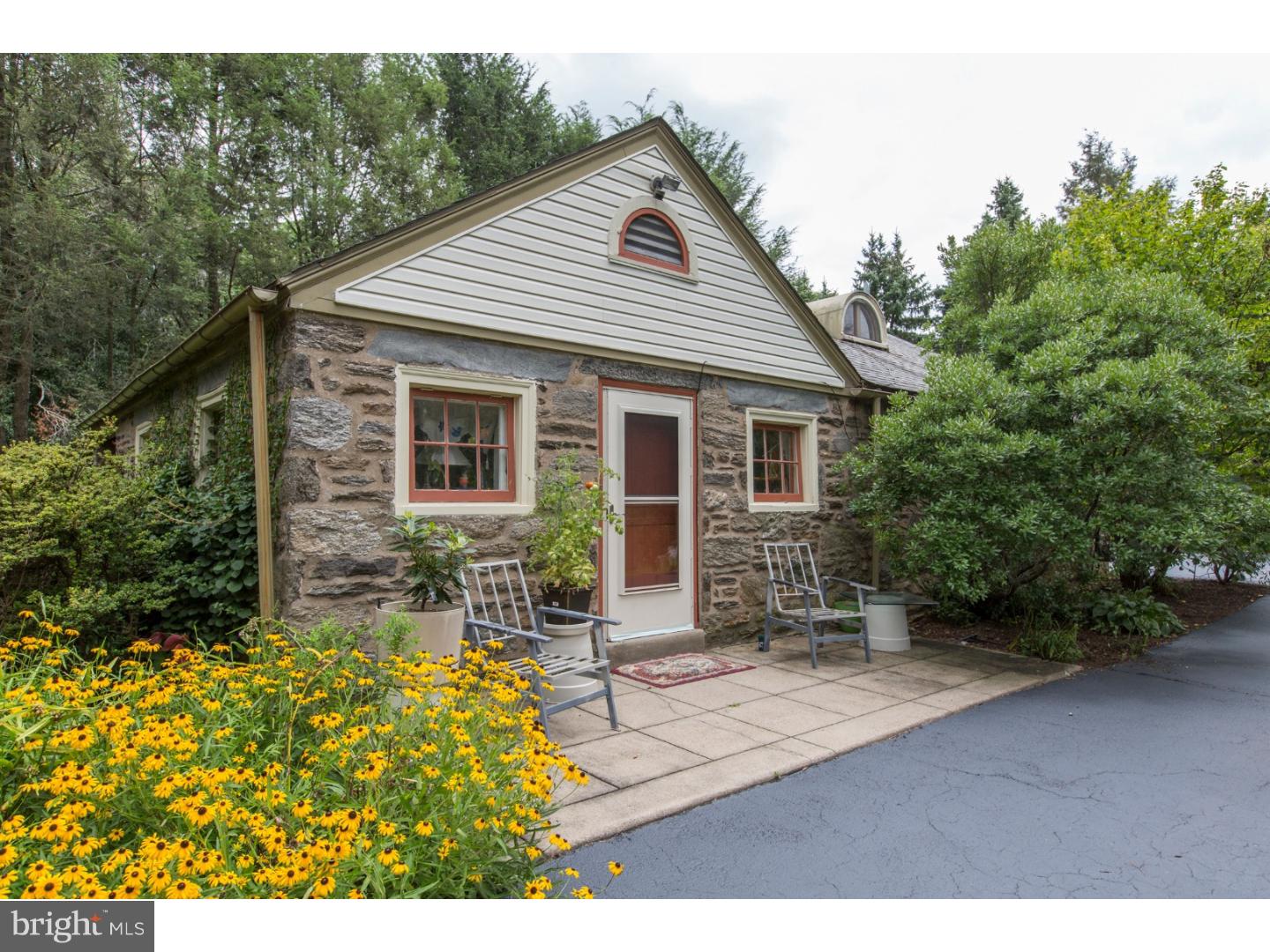 1070 Mill Rd Circle Jenkintown, PA 19046 - Photo 22 of 25