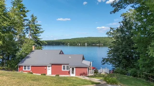 $1,395,000 | 245 North Road, Deerfield, NH 03037