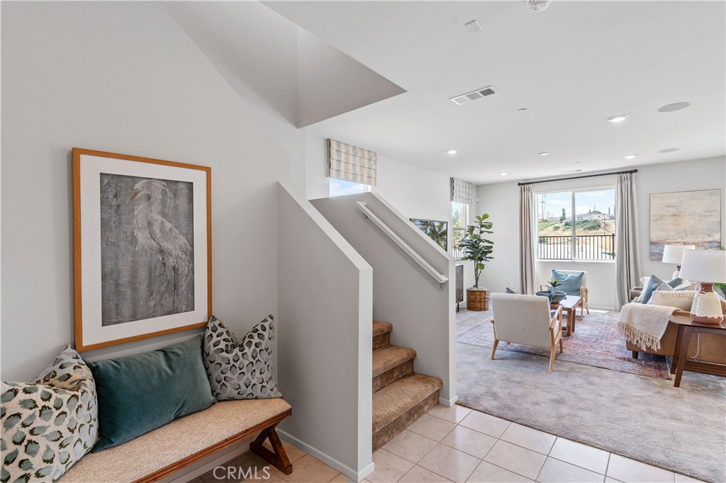 34273 Creek View Lane Yucaipa, CA 92399 - Photo 14 of 32