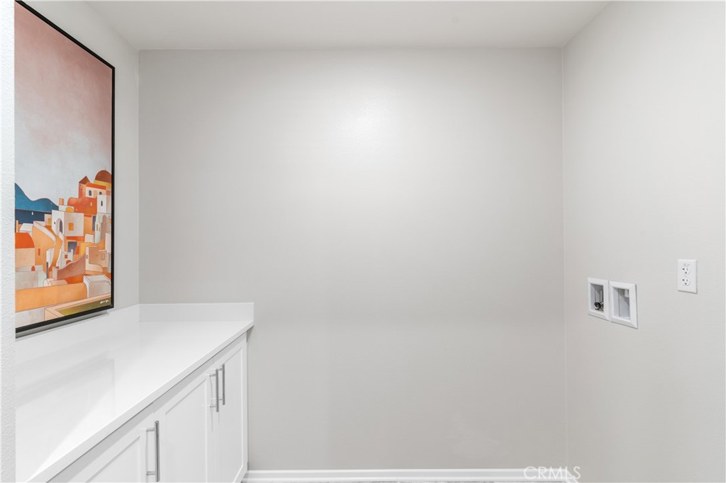 34273 Creek View Lane Yucaipa, CA 92399 - Photo 18 of 32