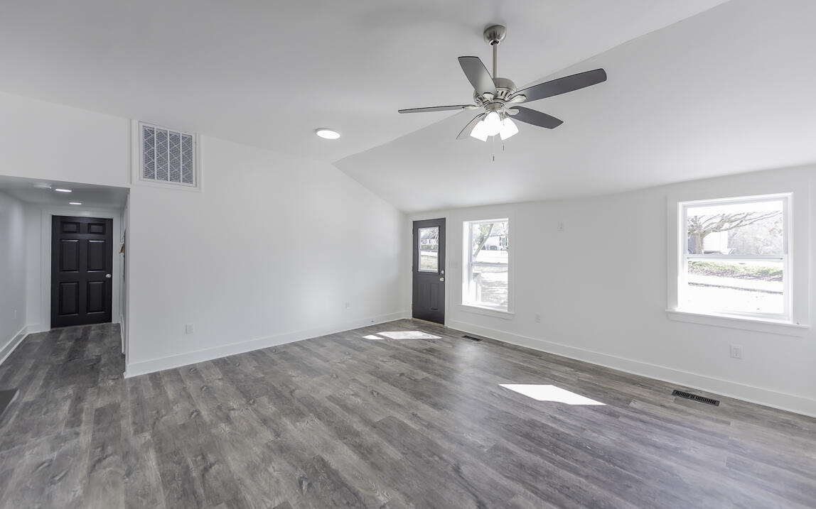 2509 Hamill Road Hixson, TN 37343 - Photo 5 of 30 DSC_7837