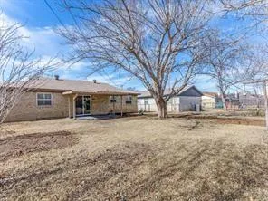 $2,200 | 6924 Richardson Drive, Watauga, TX 76148