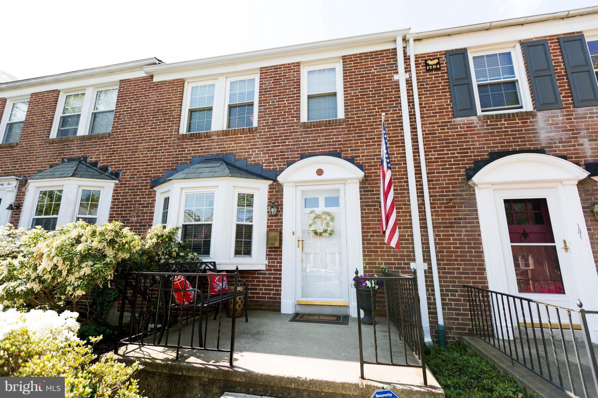 133 Hopkins Road Baltimore, MD 21212 - Photo 1 of 25 Exterior (Front)