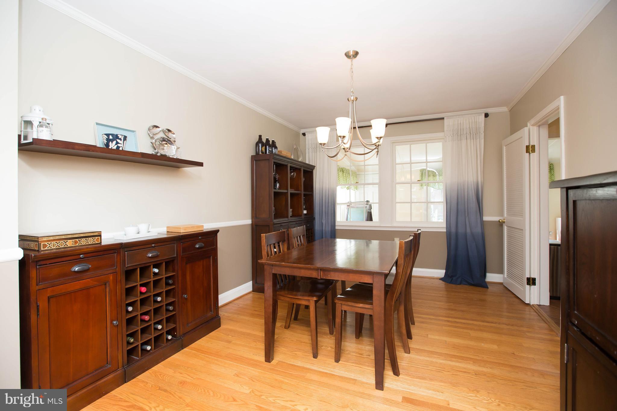 133 Hopkins Road Baltimore, MD 21212 - Photo 5 of 25 Dining Room