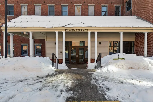 $349,000 | 1 Saco Island Terrace, Unit 331, Saco, ME 04072