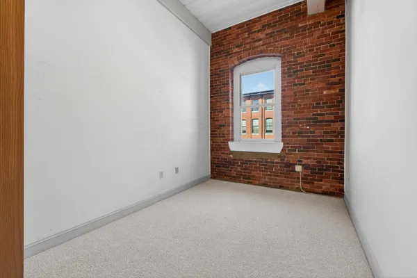 $349,000 | 1 Saco Island Terrace, Unit 331, Saco, ME 04072