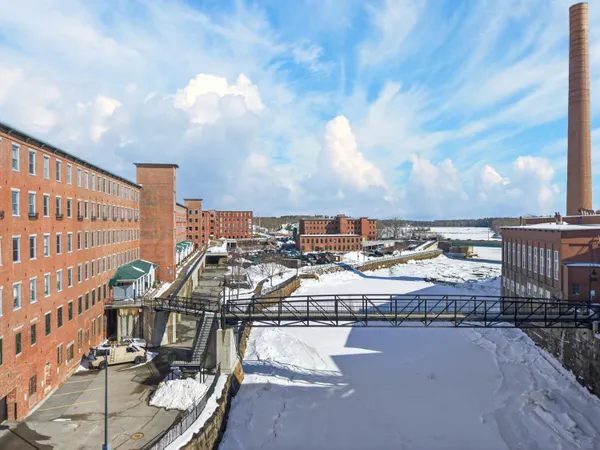 $349,000 | 1 Saco Island Terrace, Unit 331, Saco, ME 04072