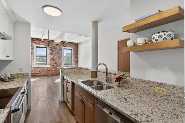 $349,000 | 1 Saco Island Terrace, Unit 331, Saco, ME 04072