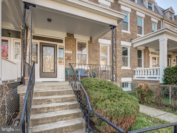 $1,500 | 4008 Illinois Avenue Northwest, Washington, DC 20011