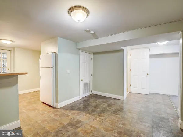 $1,500 | 4008 Illinois Avenue Northwest, Washington, DC 20011