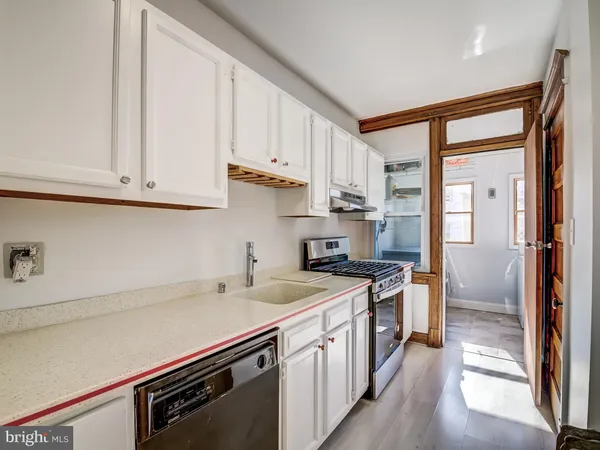 $1,500 | 4008 Illinois Avenue Northwest, Washington, DC 20011