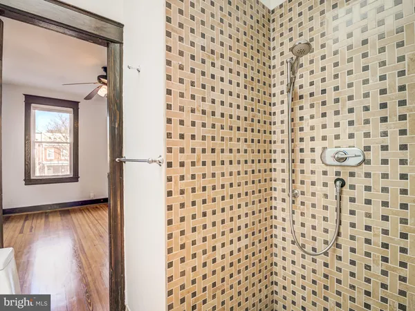 $1,500 | 4008 Illinois Avenue Northwest, Washington, DC 20011