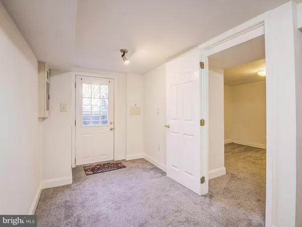 $1,500 | 4008 Illinois Avenue Northwest, Washington, DC 20011