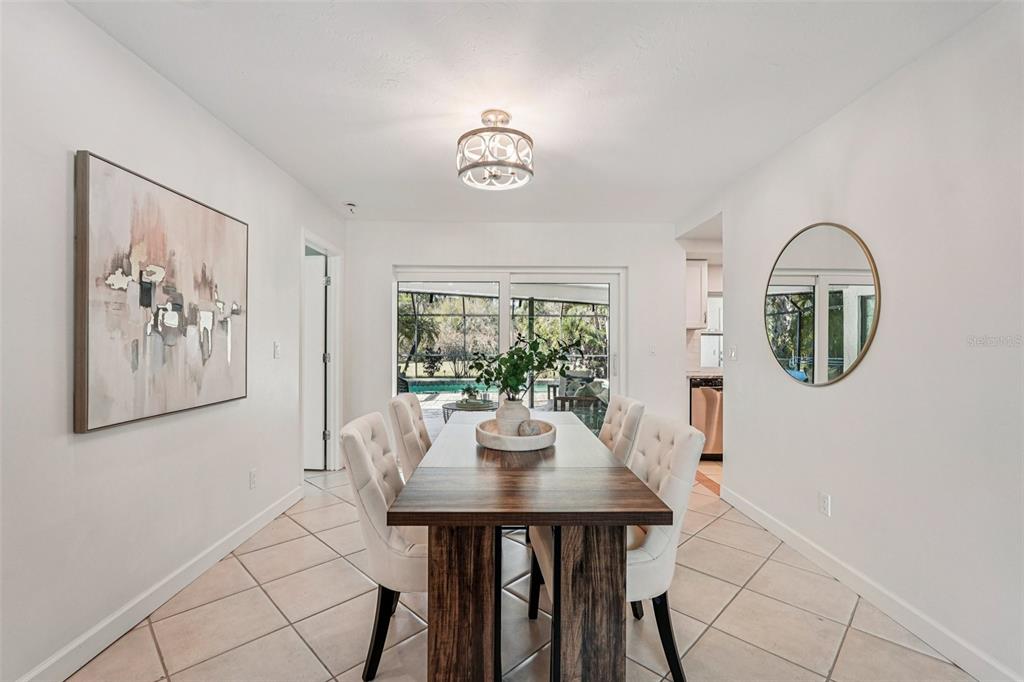 4963 Rutland Gate Sarasota, FL 34235 - Photo 16 of 64