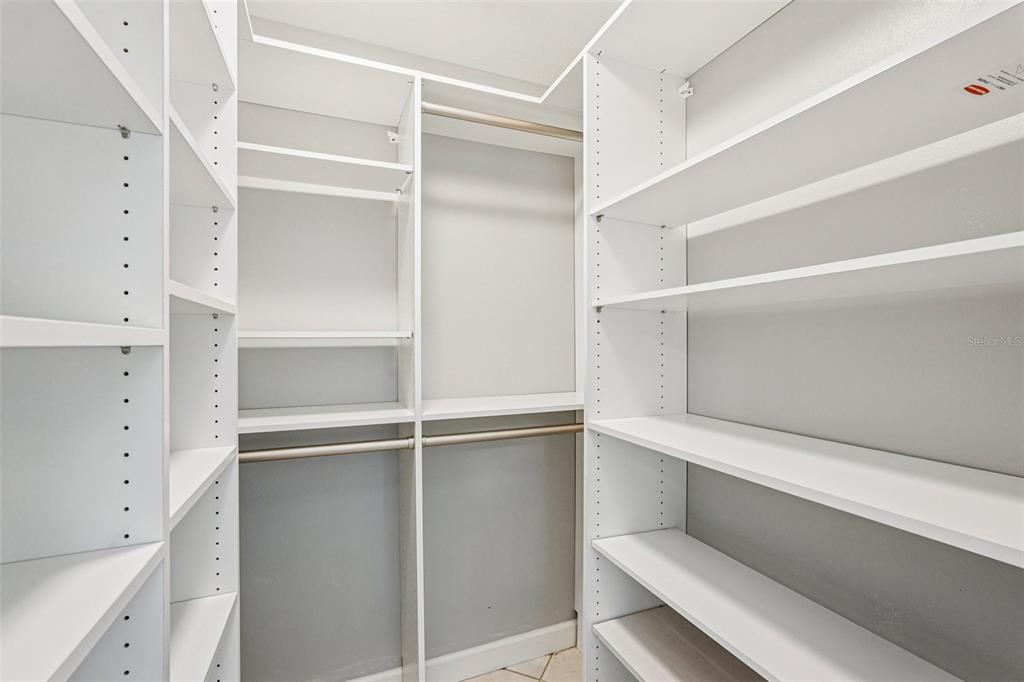 4963 Rutland Gate Sarasota, FL 34235 - Photo 26 of 64