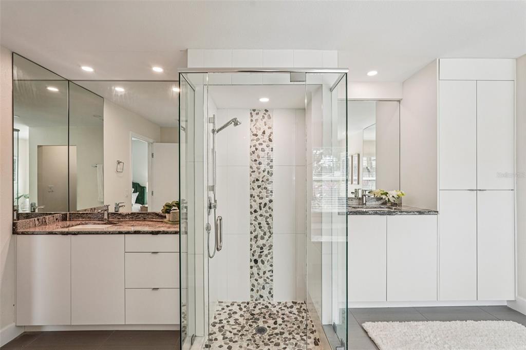 4963 Rutland Gate Sarasota, FL 34235 - Photo 28 of 64