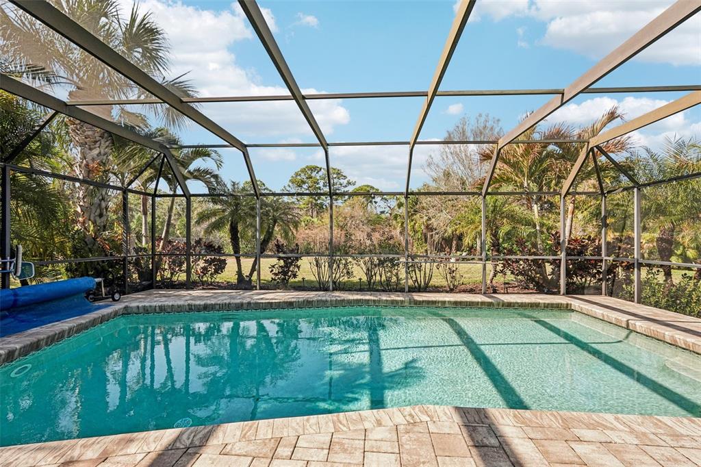 4963 Rutland Gate Sarasota, FL 34235 - Photo 5 of 64