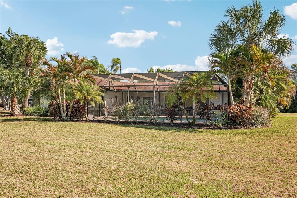 4963 Rutland Gate Sarasota, FL 34235 - Photo 54 of 64