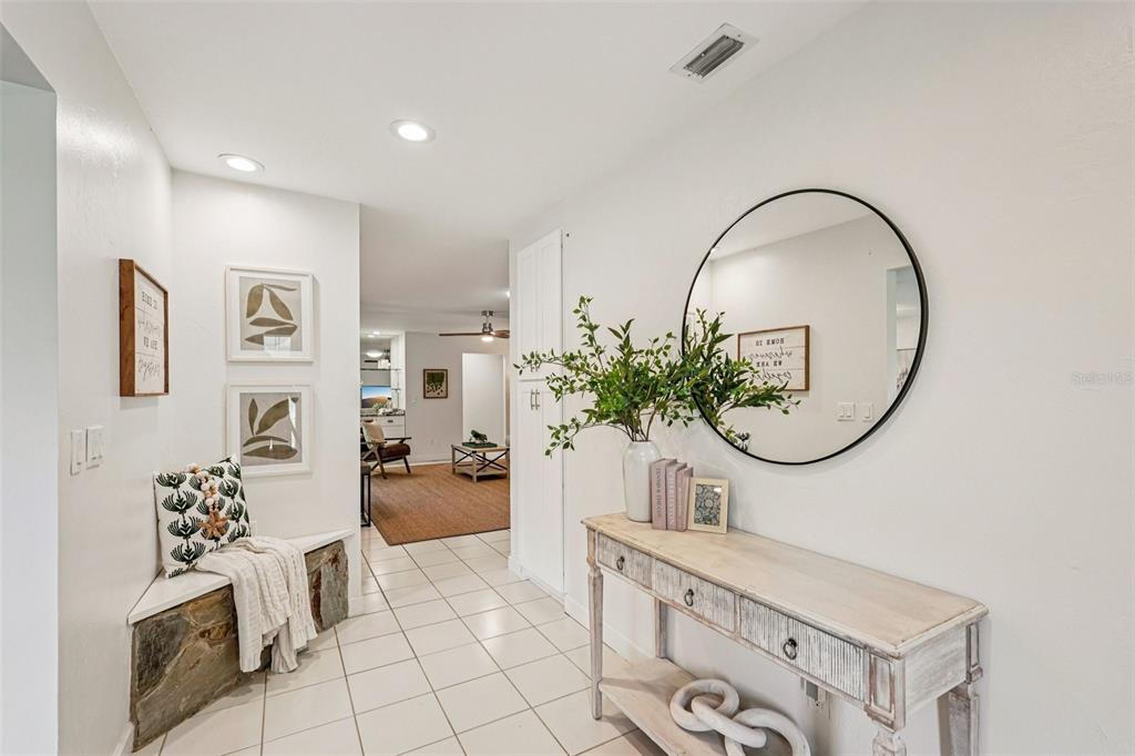 4963 Rutland Gate Sarasota, FL 34235 - Photo 8 of 64