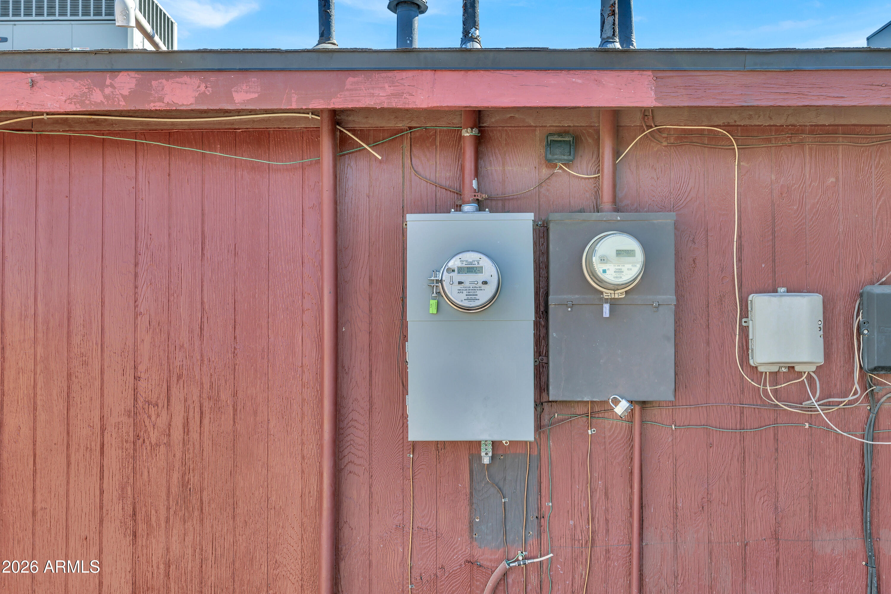 6735 North 16th Street, Unit 4 Phoenix, AZ 85016 - Photo 23 of 27 a close view of door