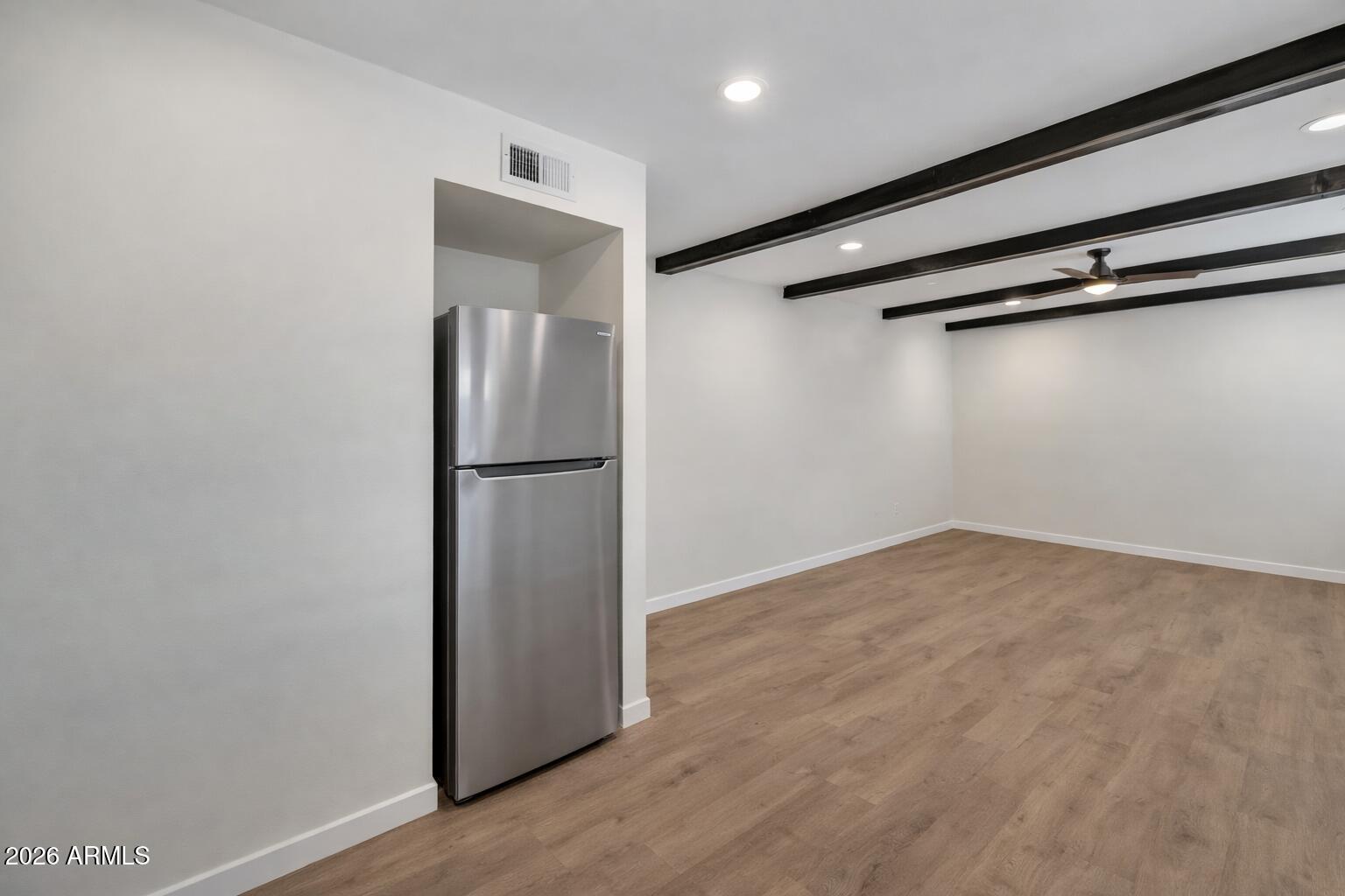 6735 North 16th Street, Unit 4 Phoenix, AZ 85016 - Photo 25 of 27 a view of an empty room
