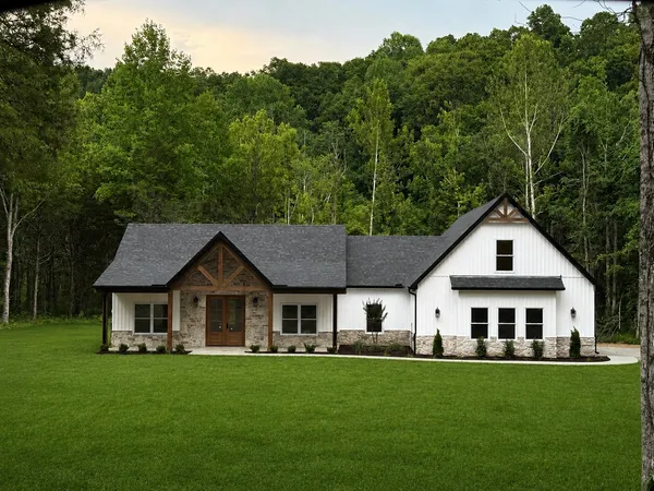 $889,900 | 903 Furnace Hollow Road, Dickson, TN 37055