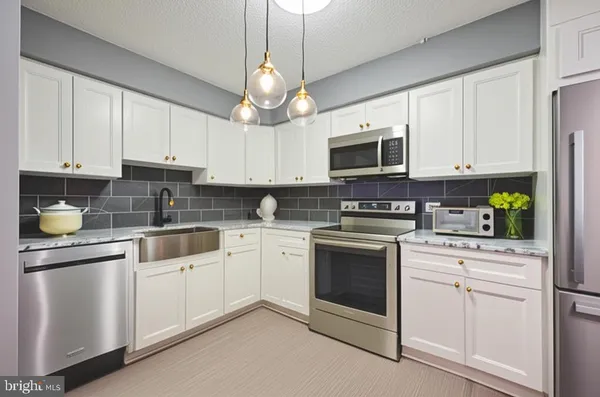 $369,000 | 21438 Valley Forge Circle, Unit 1438, King of Prussia, PA 19406