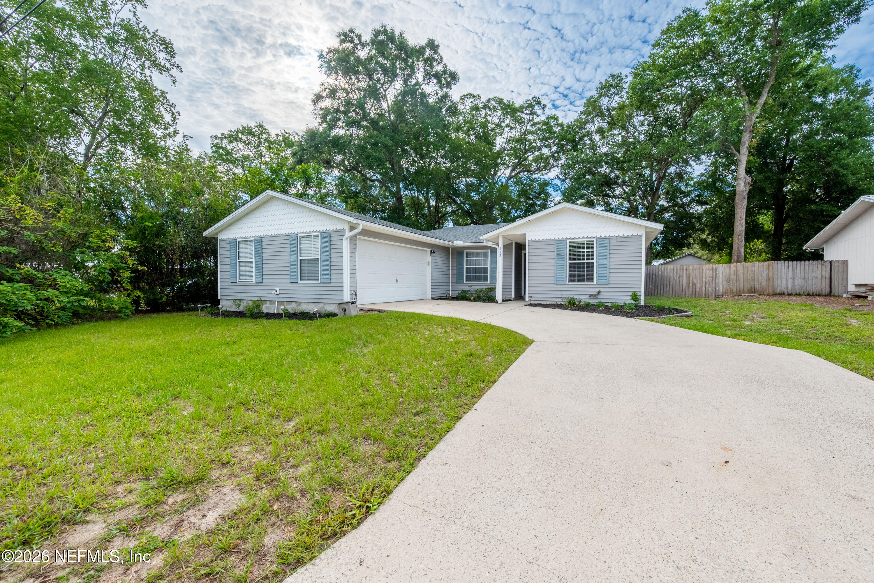 635 Southwest Cardinal Drive Keystone Heights, FL 32656 - Photo 7 of 57 IMG_7520