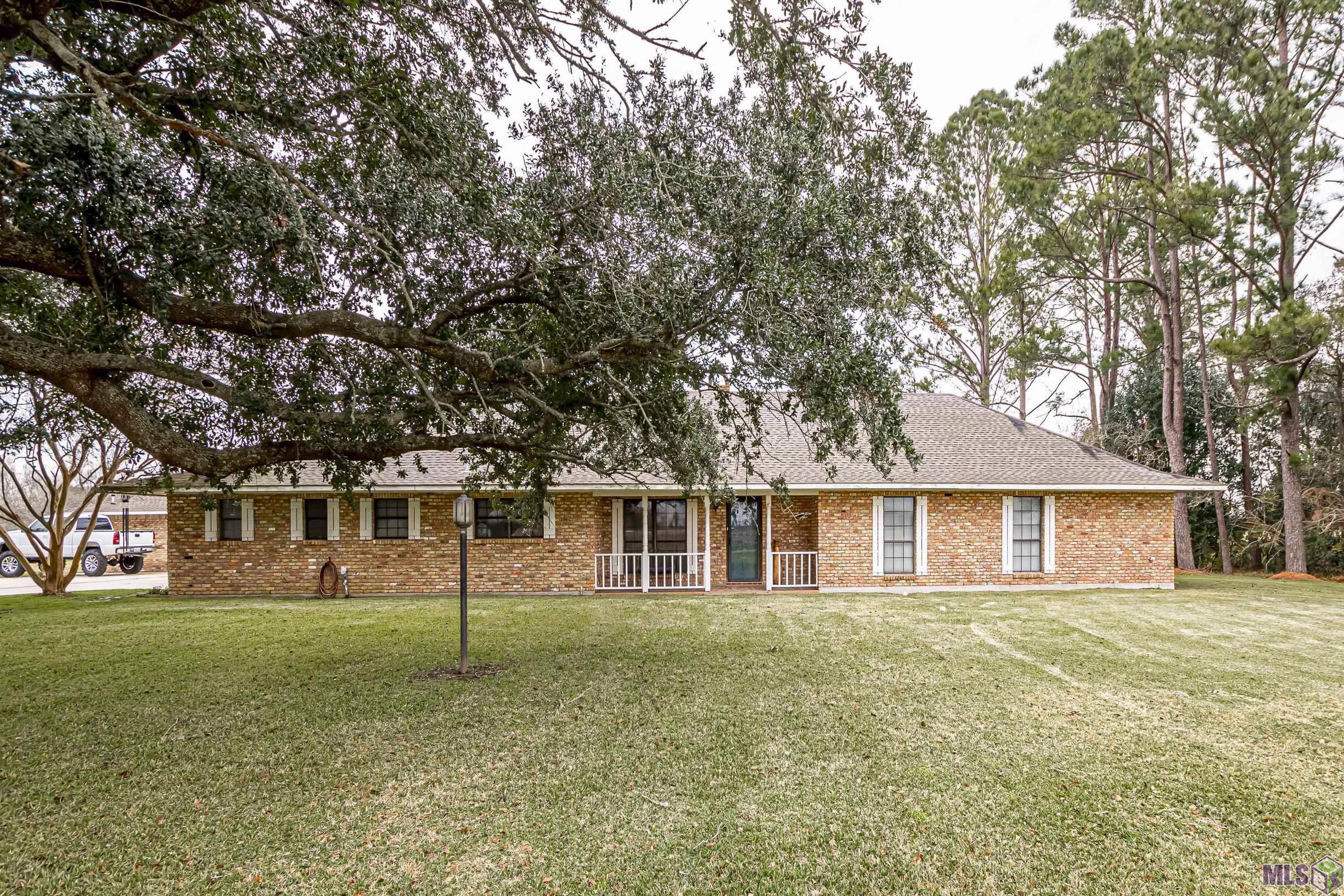 9967 Jack Torres Road Maringouin, LA 70757 - Photo 3 of 28 Gallery Image 3