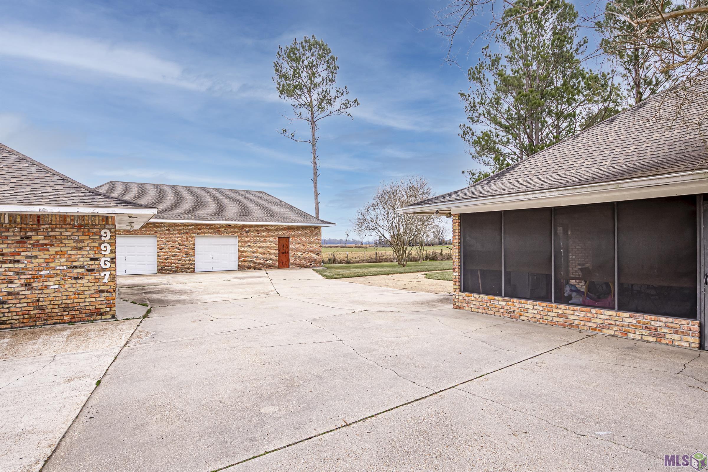 9967 Jack Torres Road Maringouin, LA 70757 - Photo 4 of 28 Gallery Image 4