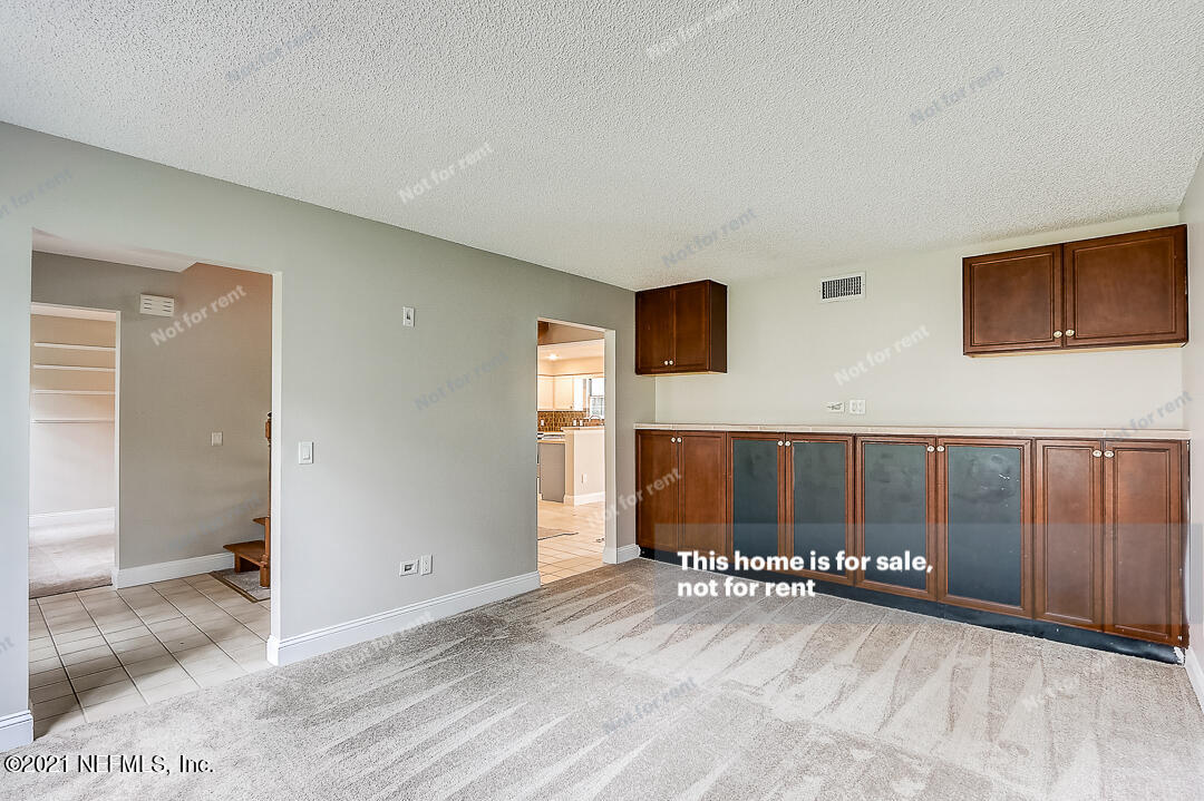 328 North Ridge Drive Orange Park, FL 32003 - Photo 13 of 33 a view of a livingroom with entryway