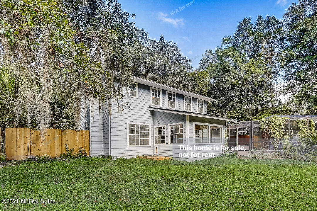 328 North Ridge Drive Orange Park, FL 32003 - Photo 9 of 33 a front view of a house with a garden