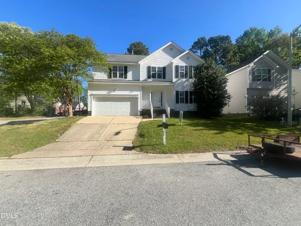 $409,900 | 815 Brookhannah Court, Fuquay-Varina, NC 27526
