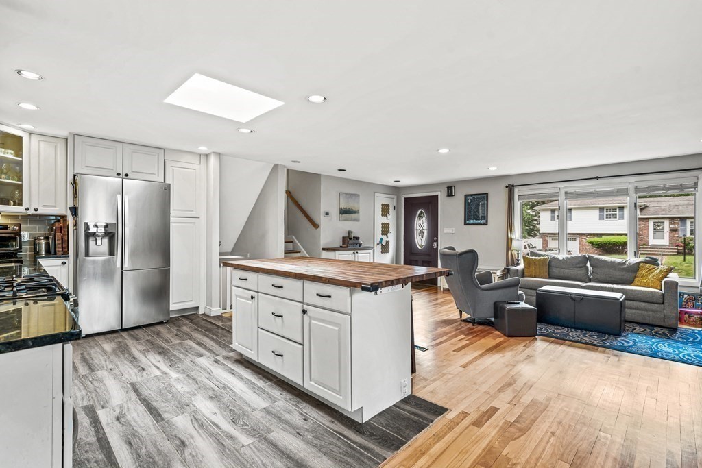 18 Pond Farm Road Dedham, MA 02026 - Photo 5 of 28 Gallery Image 5