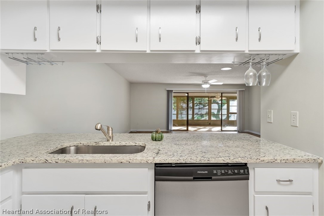 3803 Rodeo Drive North Sebring, FL 33875 - Photo 6 of 28 Gallery Image 6