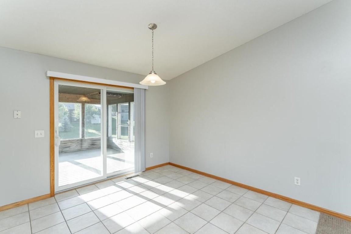 6372 Bandel Lane Northwest Rochester, MN 55901 - Photo 12 of 20