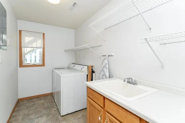 $2,300 | 6372 Bandel Lane Northwest, Rochester, MN 55901