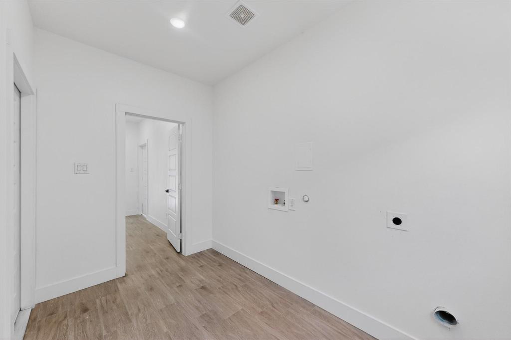 616 East Shepherd Street Denison, TX 75021 - Photo 23 of 23 a view of an empty room